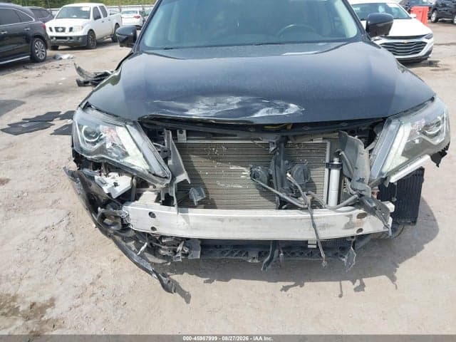2019 NISSAN PATHFINDER SL 6