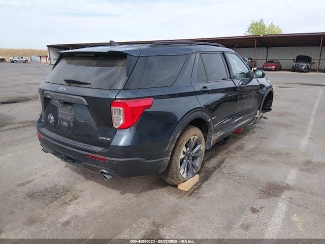 2023 FORD EXPLORER XLT 4