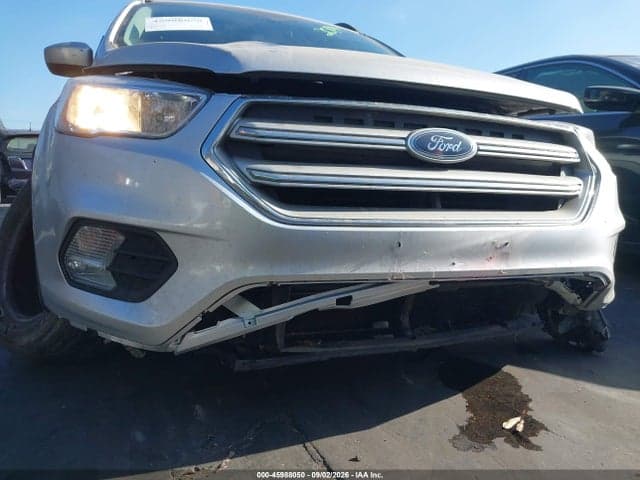 2018 FORD ESCAPE SE 18