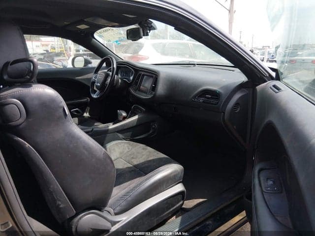 2018 DODGE CHALLENGER SXT PLUS 5