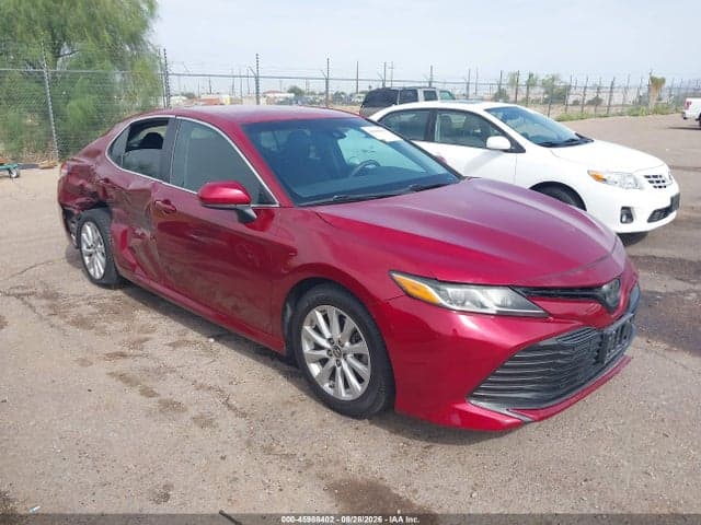 2018 TOYOTA CAMRY LE 1