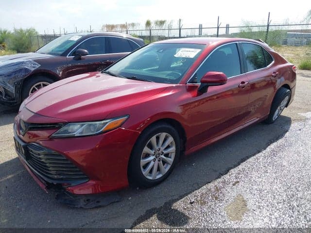 2018 TOYOTA CAMRY LE 2