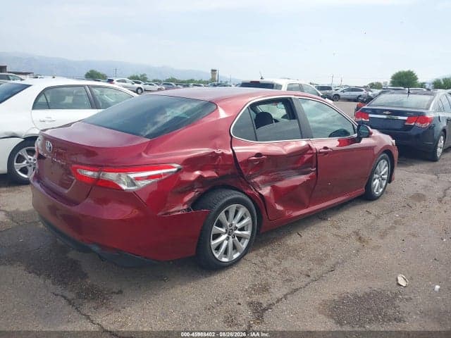 2018 TOYOTA CAMRY LE 4
