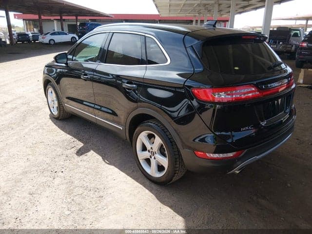 2017 LINCOLN MKC PREMIERE 3