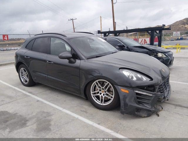 2018 PORSCHE MACAN S 1