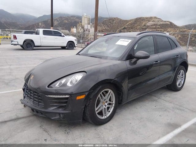 2018 PORSCHE MACAN S 2