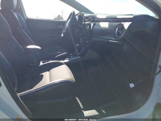 2019 TOYOTA COROLLA SE 5