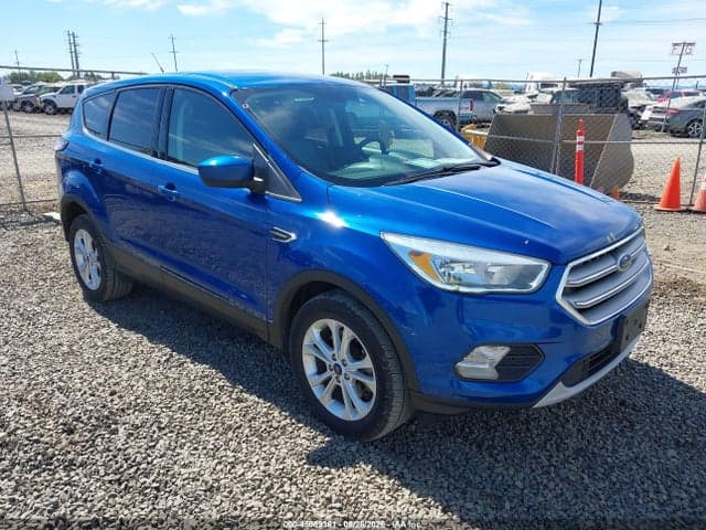 2017 FORD ESCAPE SE 1