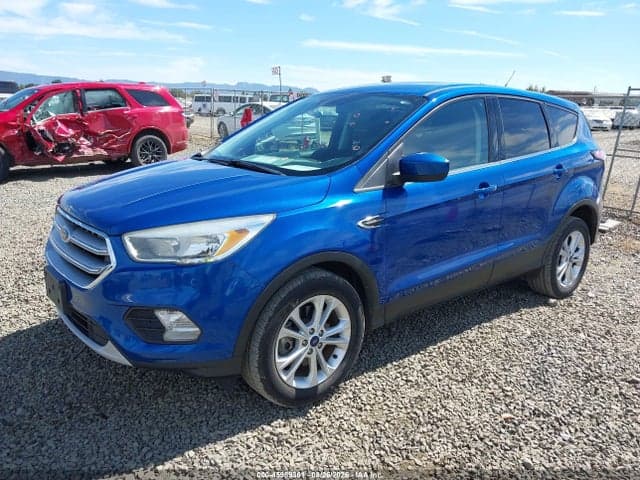 2017 FORD ESCAPE SE 2