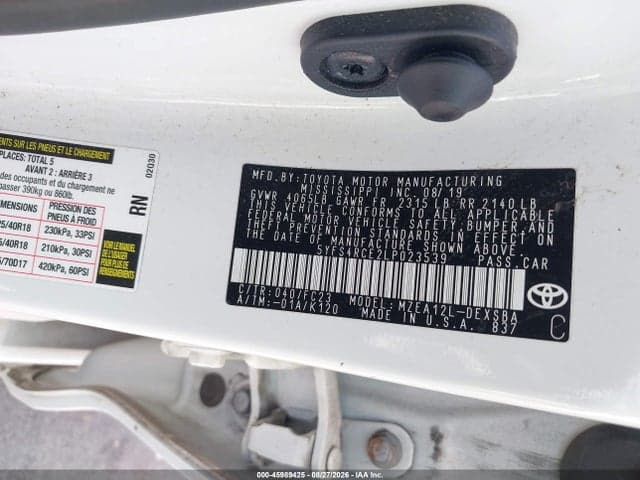 2020 TOYOTA COROLLA SE 9