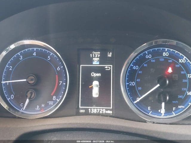 2019 TOYOTA COROLLA SE 1