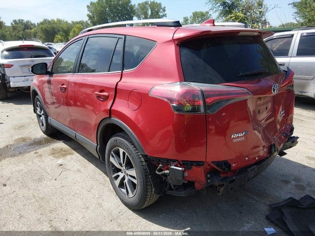 2017 TOYOTA RAV4 XLE 3