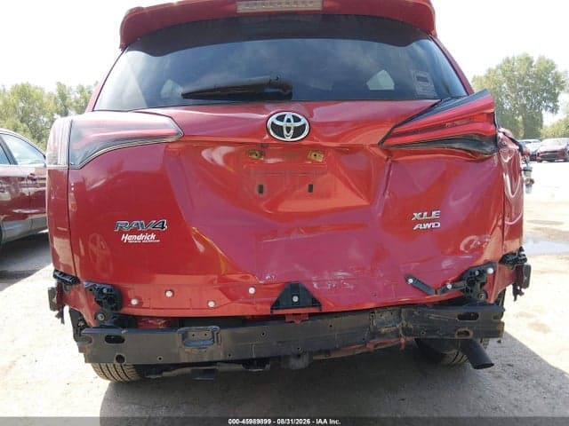 2017 TOYOTA RAV4 XLE 6
