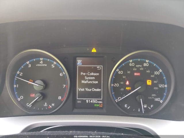 2017 TOYOTA RAV4 XLE 7