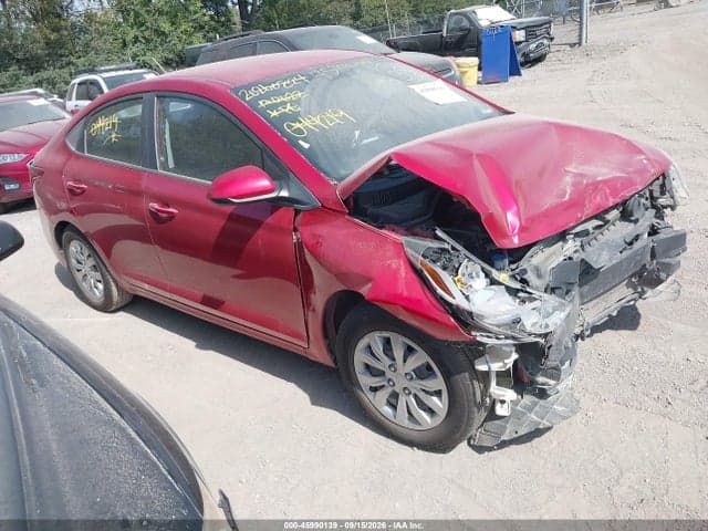 2019 HYUNDAI ACCENT SE 1