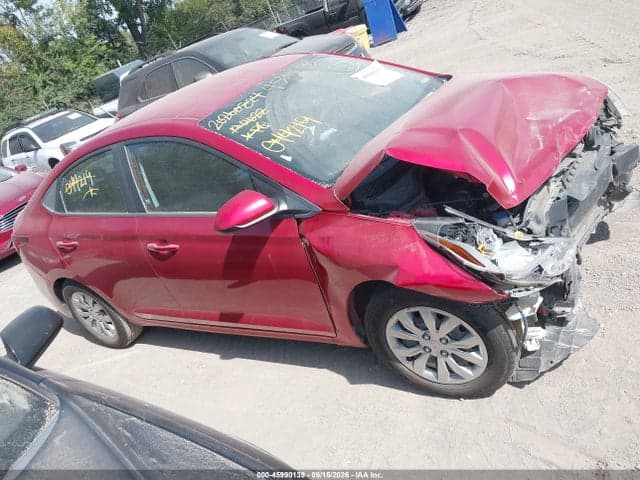 2019 HYUNDAI ACCENT SE 13