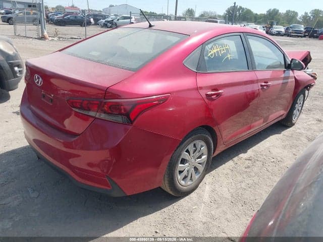 2019 HYUNDAI ACCENT SE 4