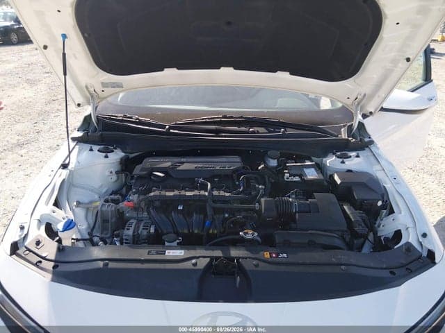 2024 HYUNDAI ELANTRA SEL 10