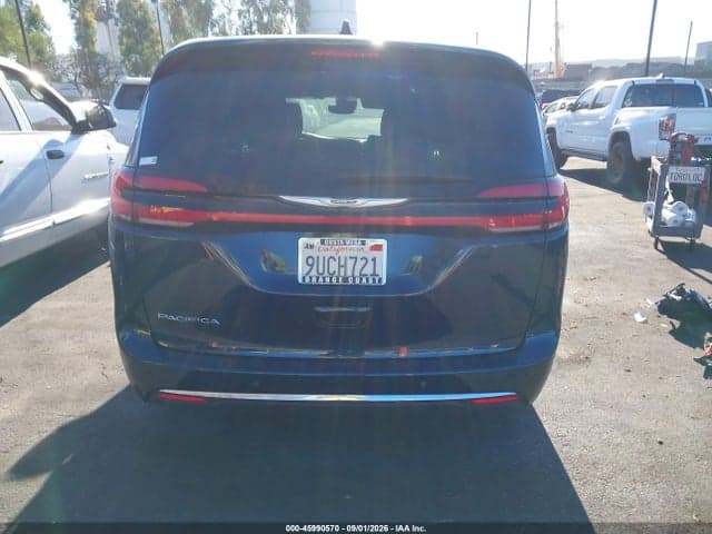 2025 CHRYSLER PACIFICA SELECT 17