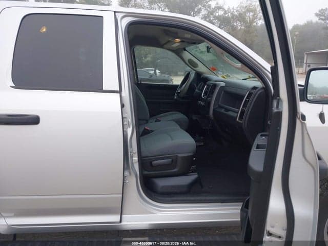 2018 RAM 1500 EXPRESS 4X4 6'4 BOX 5