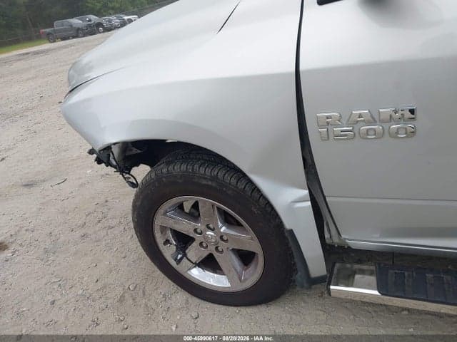 2018 RAM 1500 EXPRESS 4X4 6'4 BOX 6