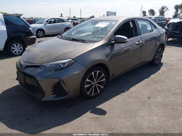2017 TOYOTA COROLLA SE 2
