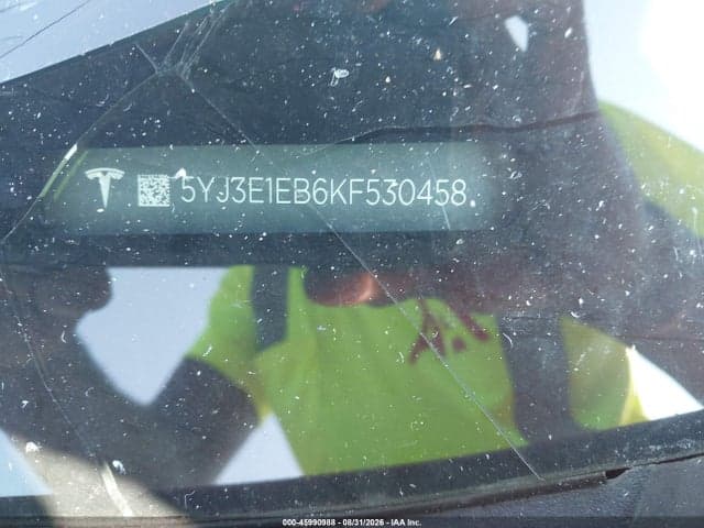 2019 TESLA MODEL 3 9