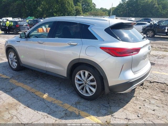 2019 INFINITI QX50 LUXE 3