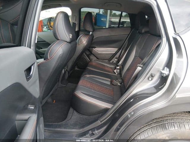 2025 SUBARU CROSSTREK LIMITED 8