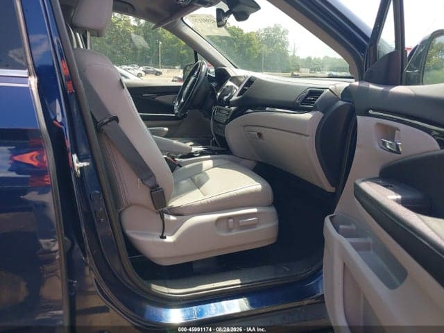 2017 HONDA PILOT ELITE 5