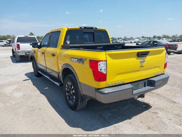 2017 NISSAN TITAN PRO-4X 3