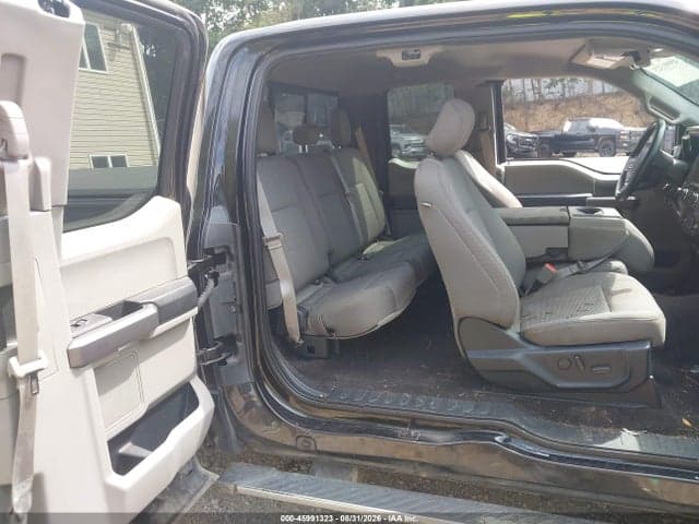 2020 FORD F-150 XLT 8