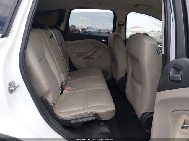 2017 FORD ESCAPE SE 8