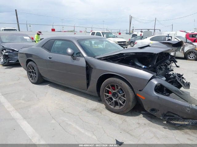 2018 DODGE CHALLENGER SXT 1