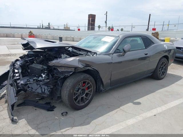 2018 DODGE CHALLENGER SXT 2