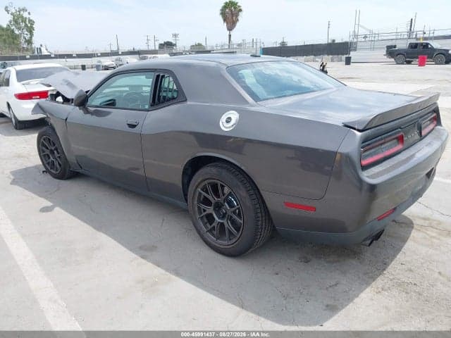 2018 DODGE CHALLENGER SXT 3