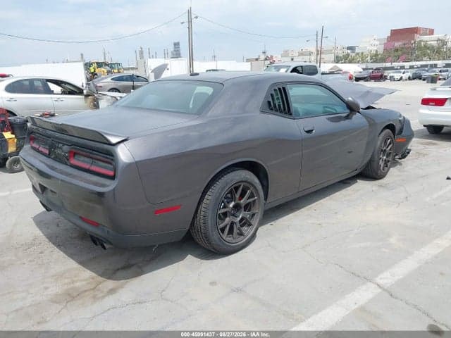 2018 DODGE CHALLENGER SXT 4