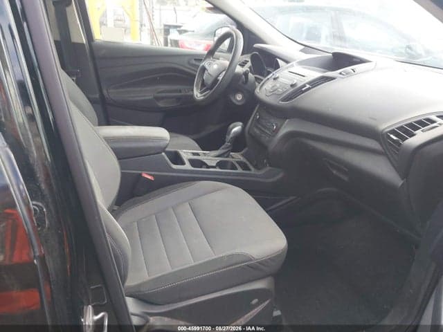 2017 FORD ESCAPE S 5
