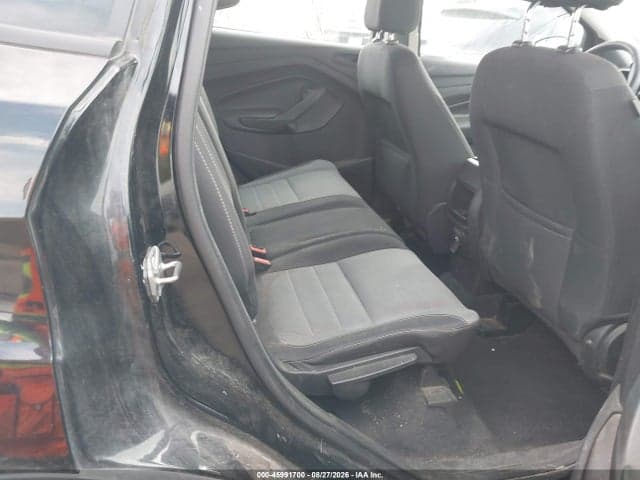 2017 FORD ESCAPE S 8