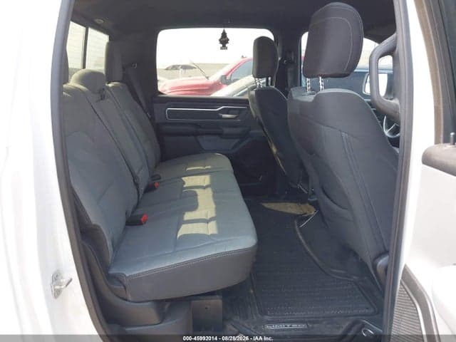 2022 RAM 1500 BIG HORN 4X4 6'4 BOX 8