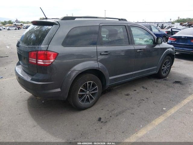 2018 DODGE JOURNEY SE 4