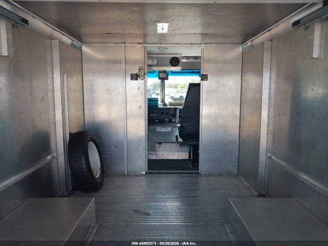 2018 FORD E-350 STRIPPED 8