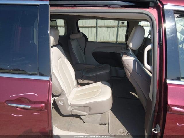 2018 CHRYSLER PACIFICA TOURING L PLUS 8