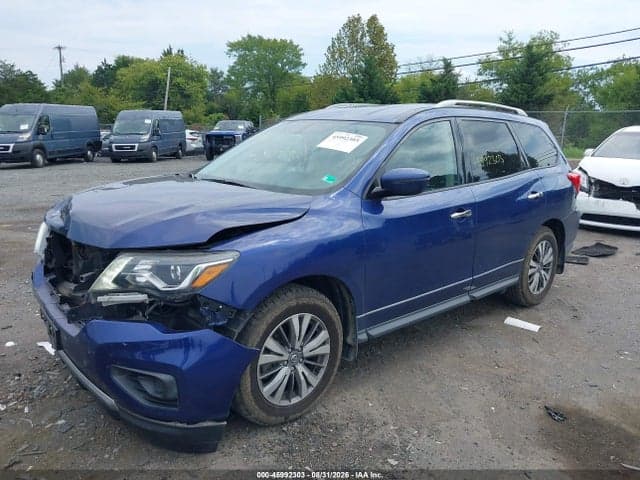 2019 NISSAN PATHFINDER S 2