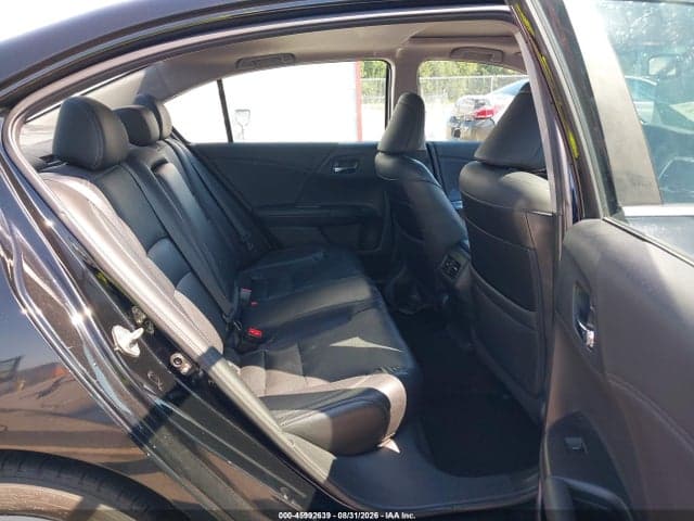 2017 HONDA ACCORD EX-L 8