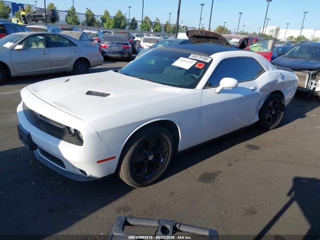 2019 DODGE CHALLENGER SXT 2