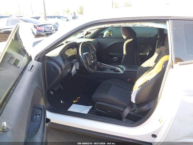 2019 DODGE CHALLENGER SXT 5