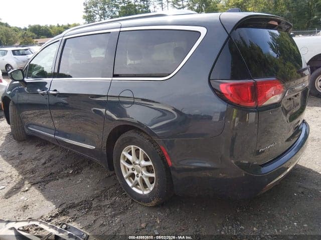 2020 CHRYSLER PACIFICA TOURING L 3