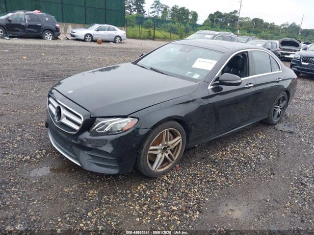2018 MERCEDES-BENZ E 300 2