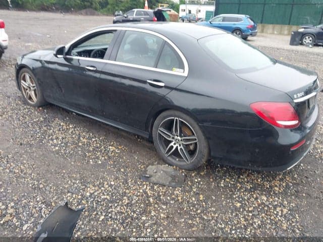 2018 MERCEDES-BENZ E 300 3